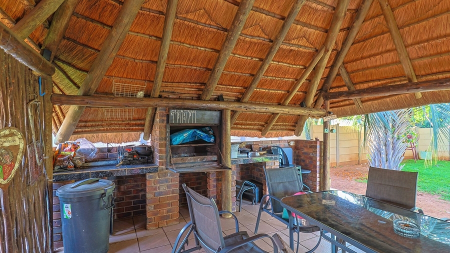 3 Bedroom Property for Sale in Bodorp North West